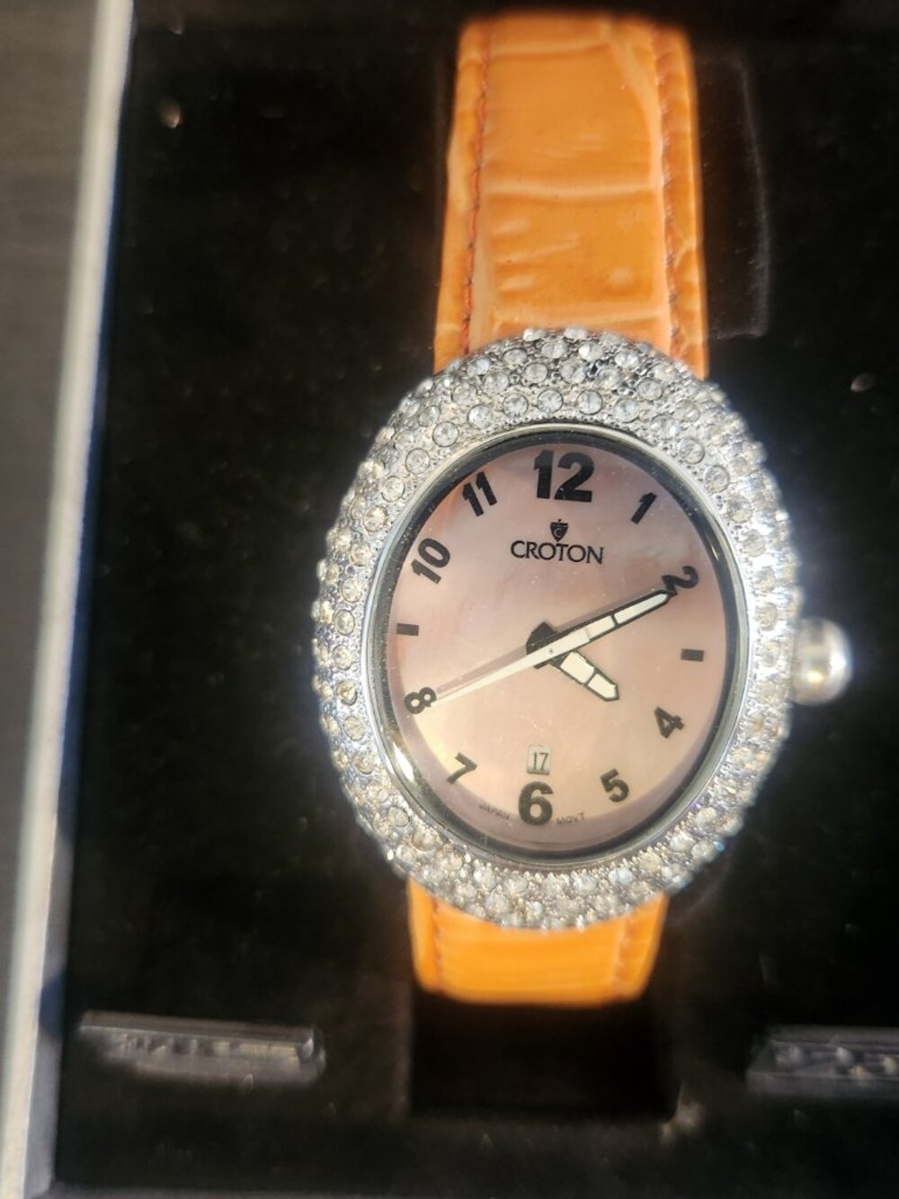 Ladies CROTON Round Wristwatch orange leather + Diamond look